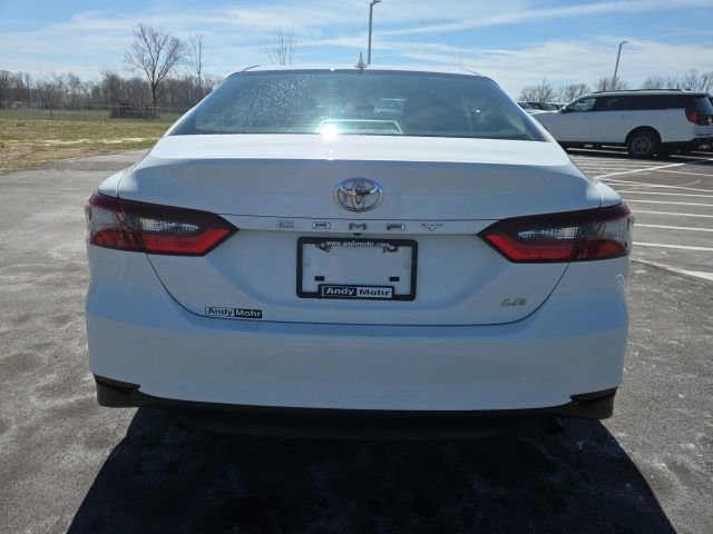 Used 2024 Toyota Camry LE image 9