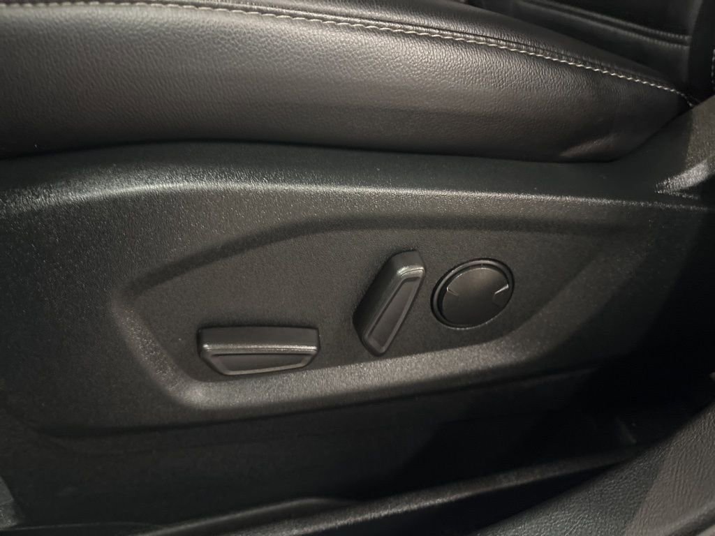 Used 2022 Ford Edge SEL image 22