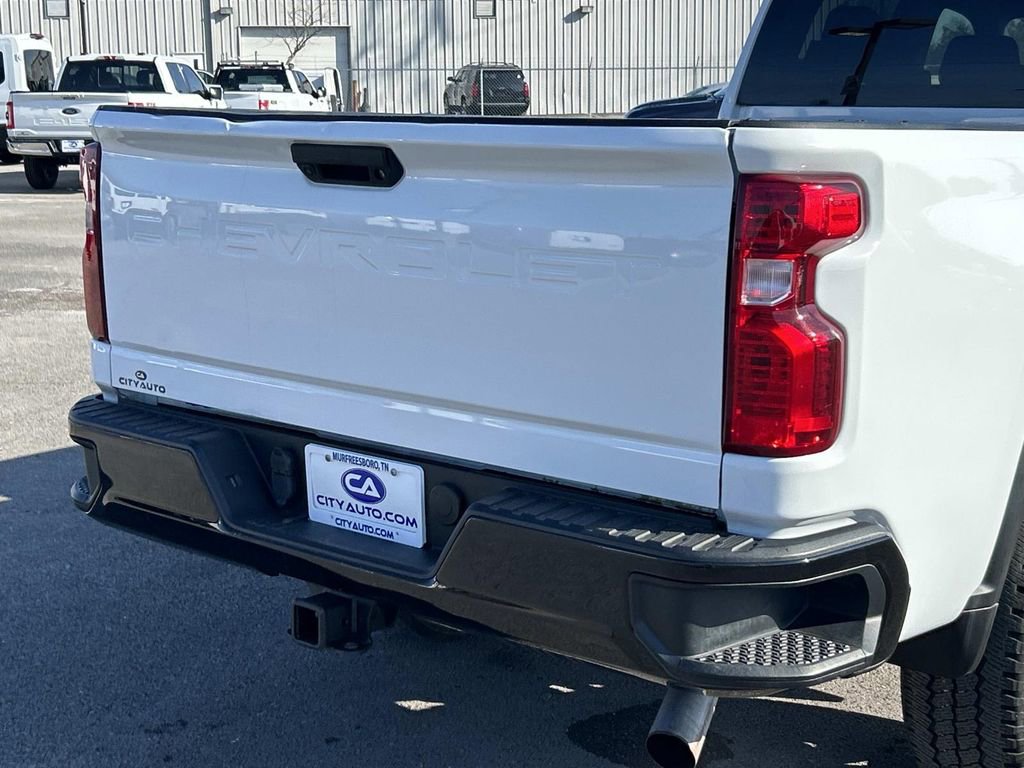 Used 2022 Chevrolet Silverado 2500 Custom image 12