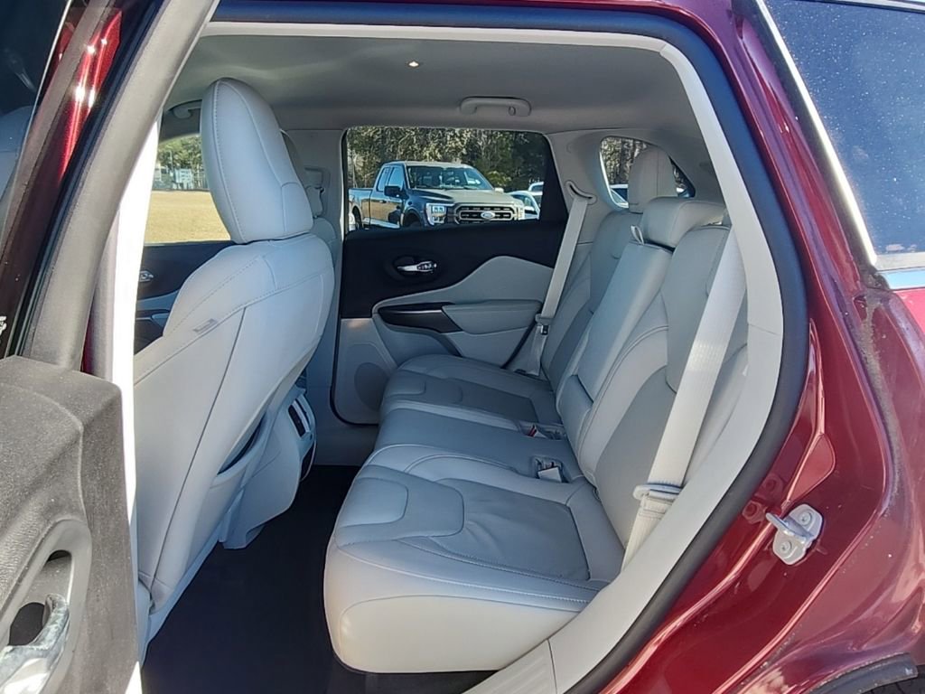 Certified 2020 Jeep Cherokee Limited image 27