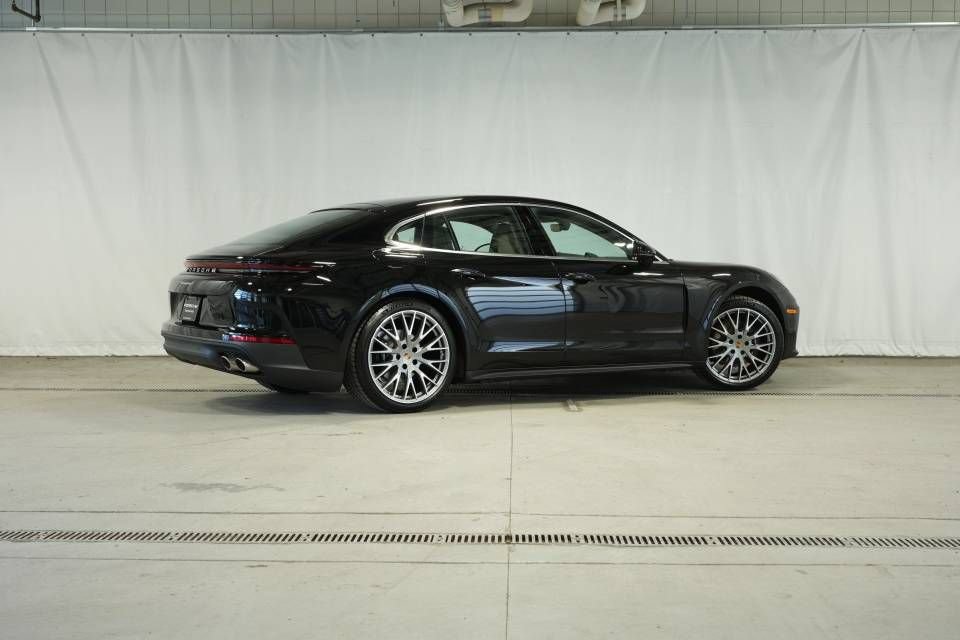 New 2026 Porsche Panamera 4 AWD/4WD image 7