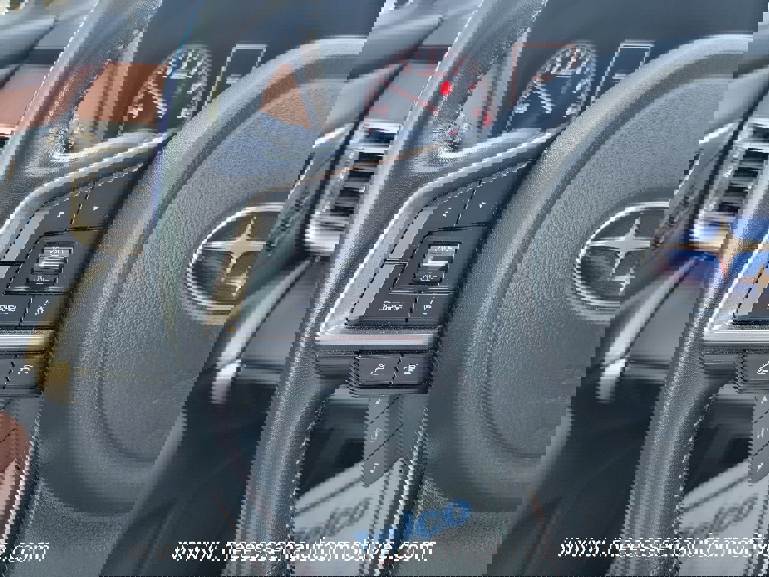 Used 2021 Subaru Outback Touring w/ Popular Package #2 image 21