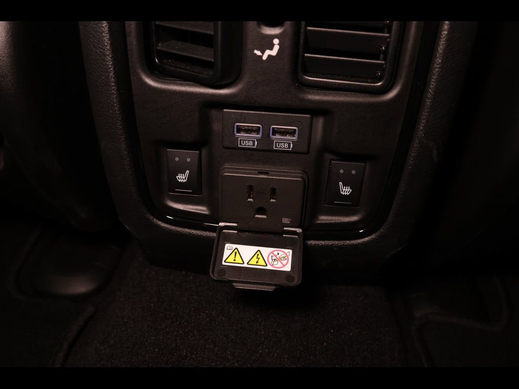 Used 2022 Dodge Durango R/T w/ Blacktop Package image 31