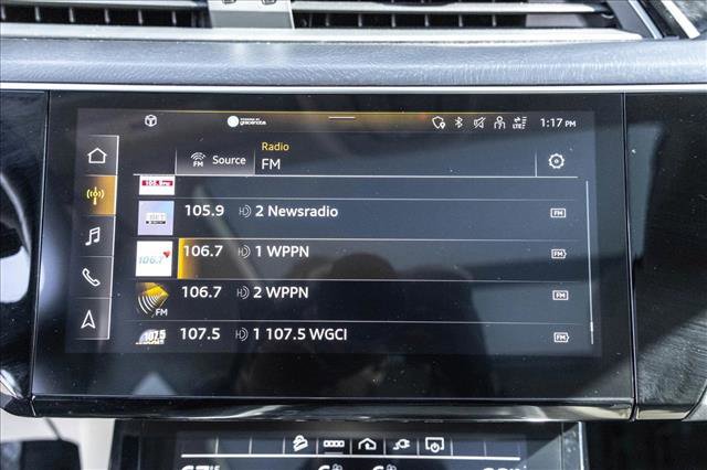 Used 2024 Audi Q8 e-tron Premium Plus w/ Premium Plus Package image 16