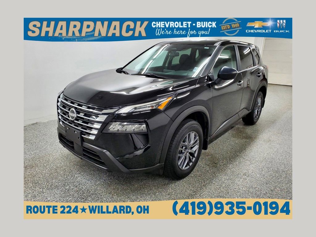 Used 2024 Nissan Rogue S AWD/4WD image 1