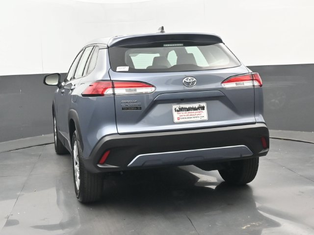 Used 2025 Toyota Corolla Cross L FWD image 19
