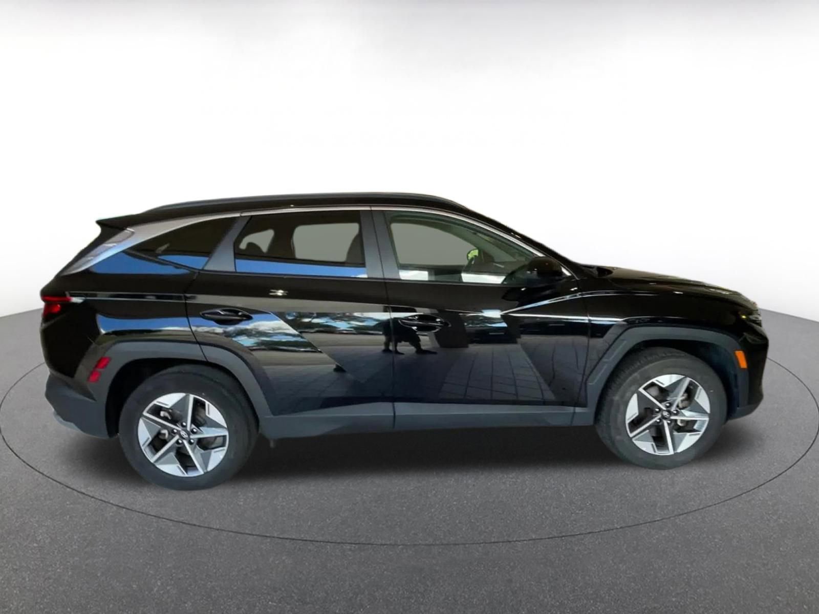 Used 2025 Hyundai Tucson SEL image 16