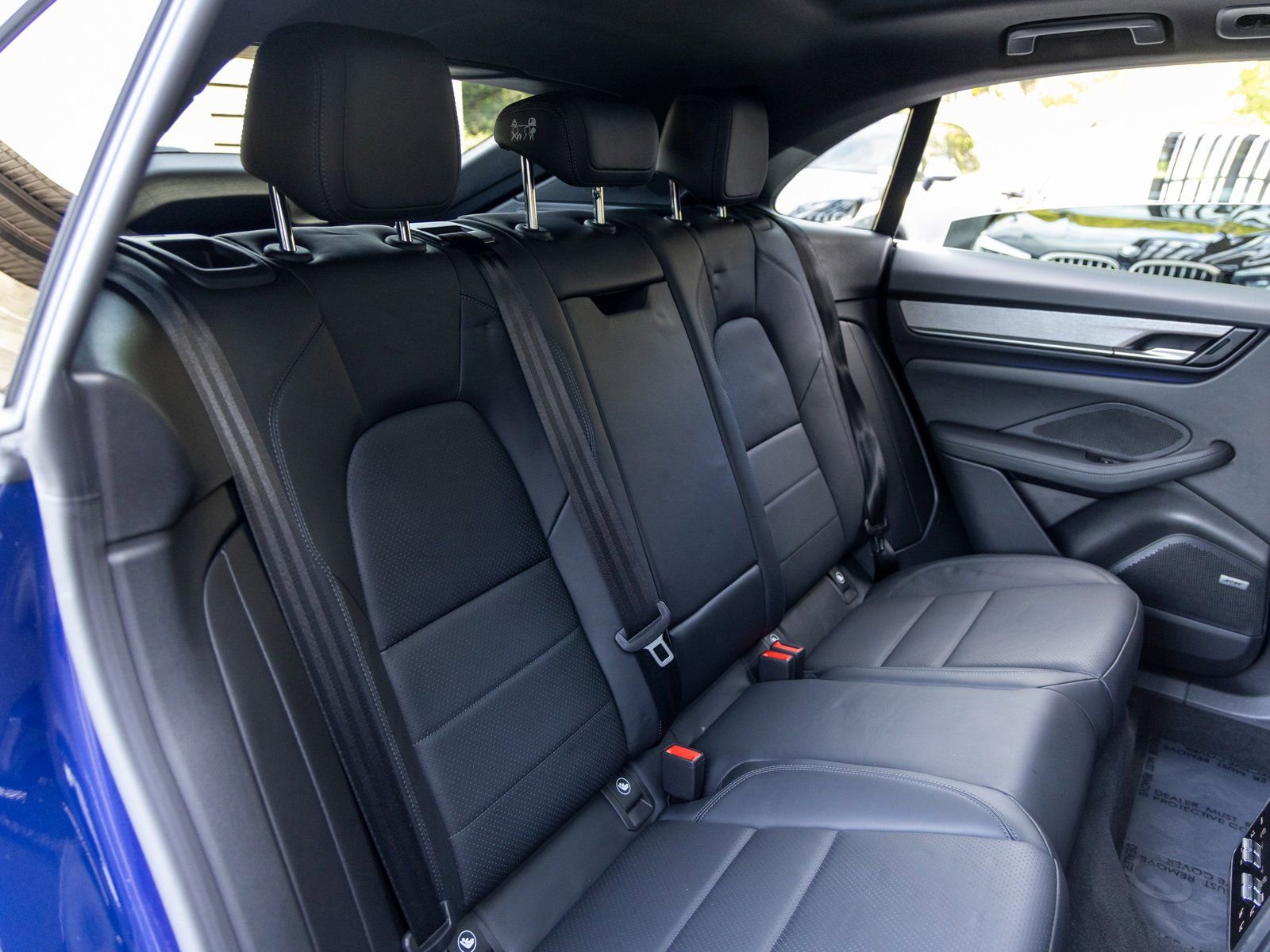 Certified 2025 Porsche Macan 4 Electric AWD/4WD image 48