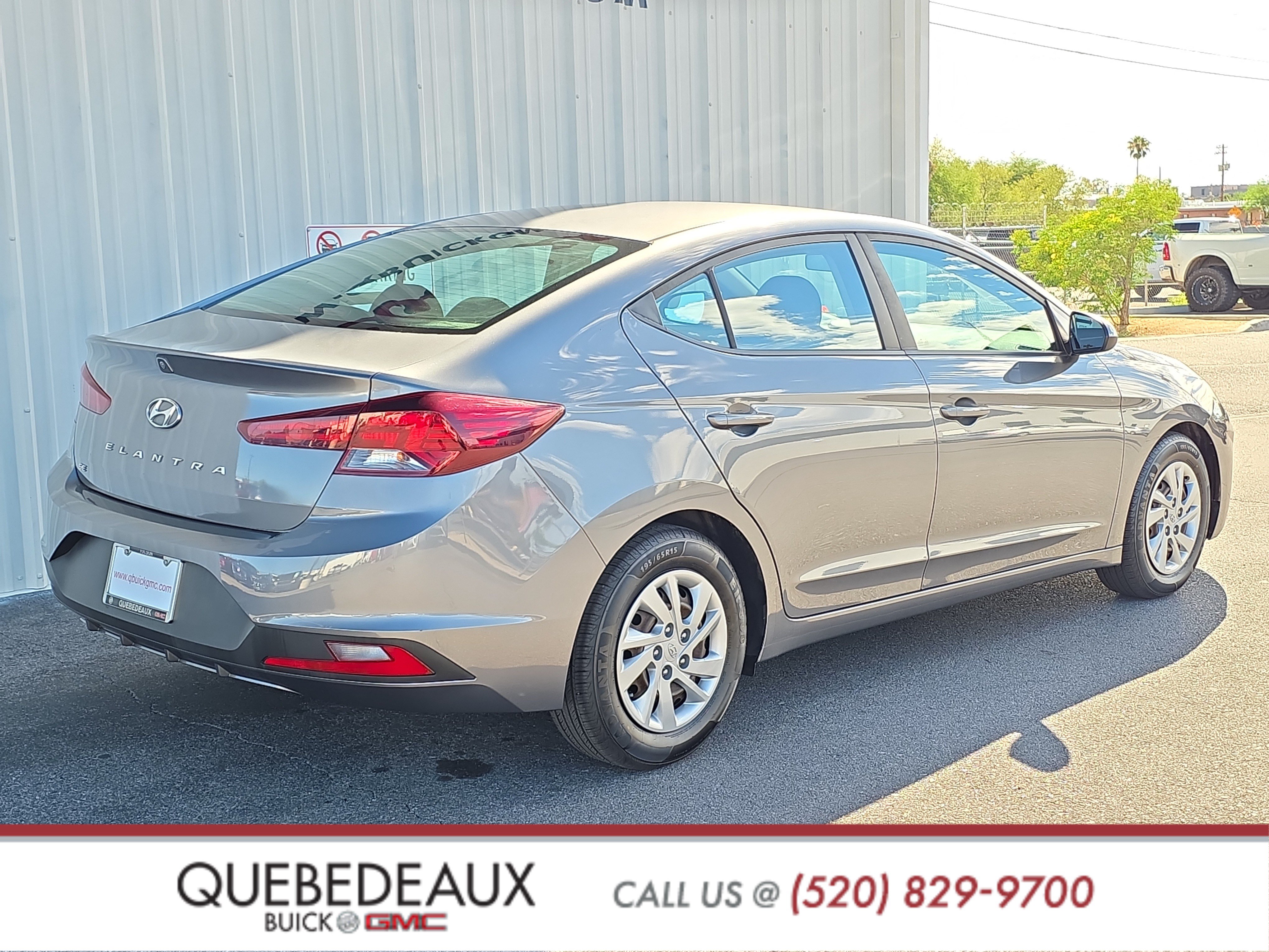 Used 2019 Hyundai Elantra SE w/ Cargo Package FWD image 7