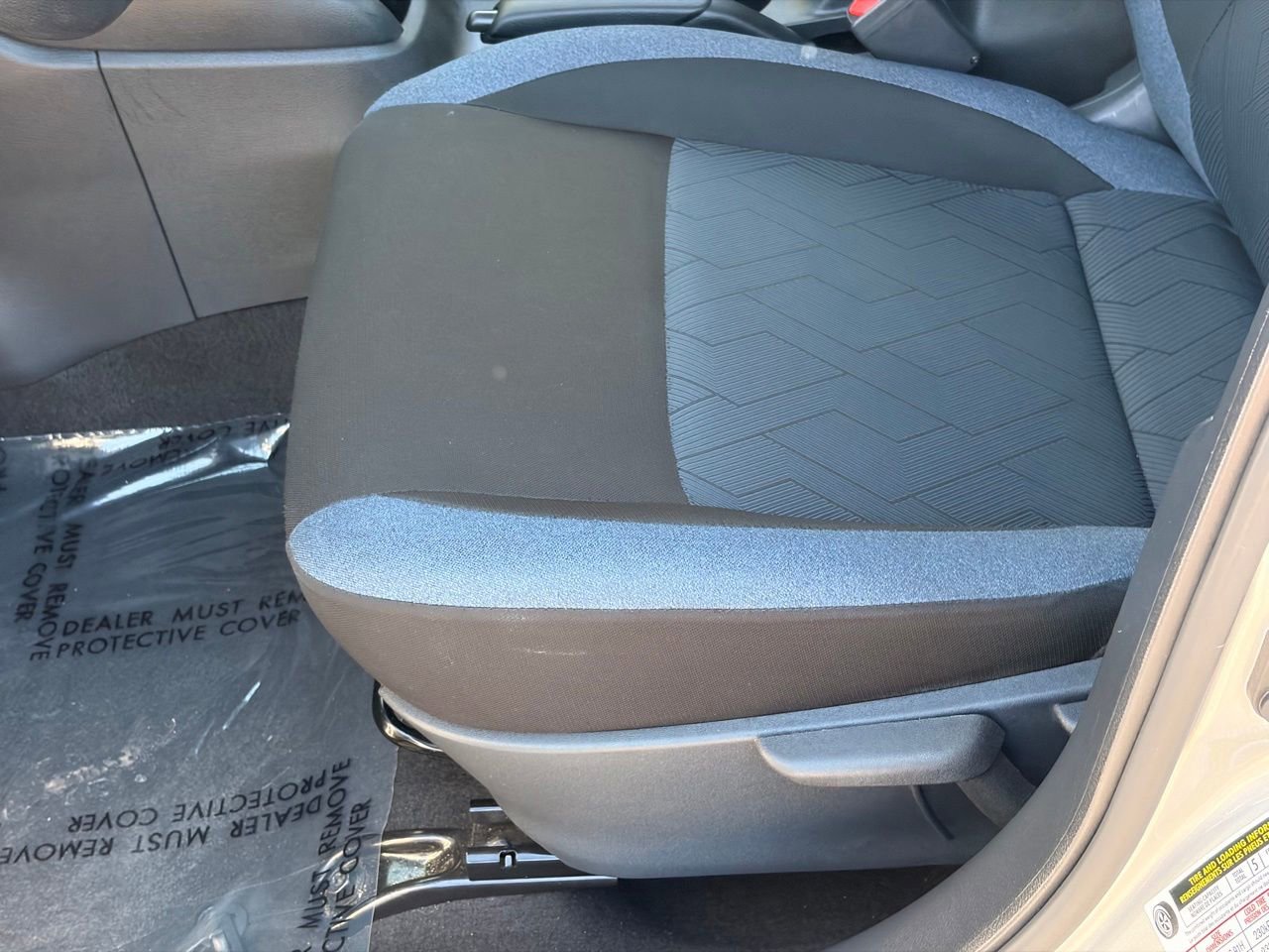 Certified 2025 Nissan Versa SV FWD image 30