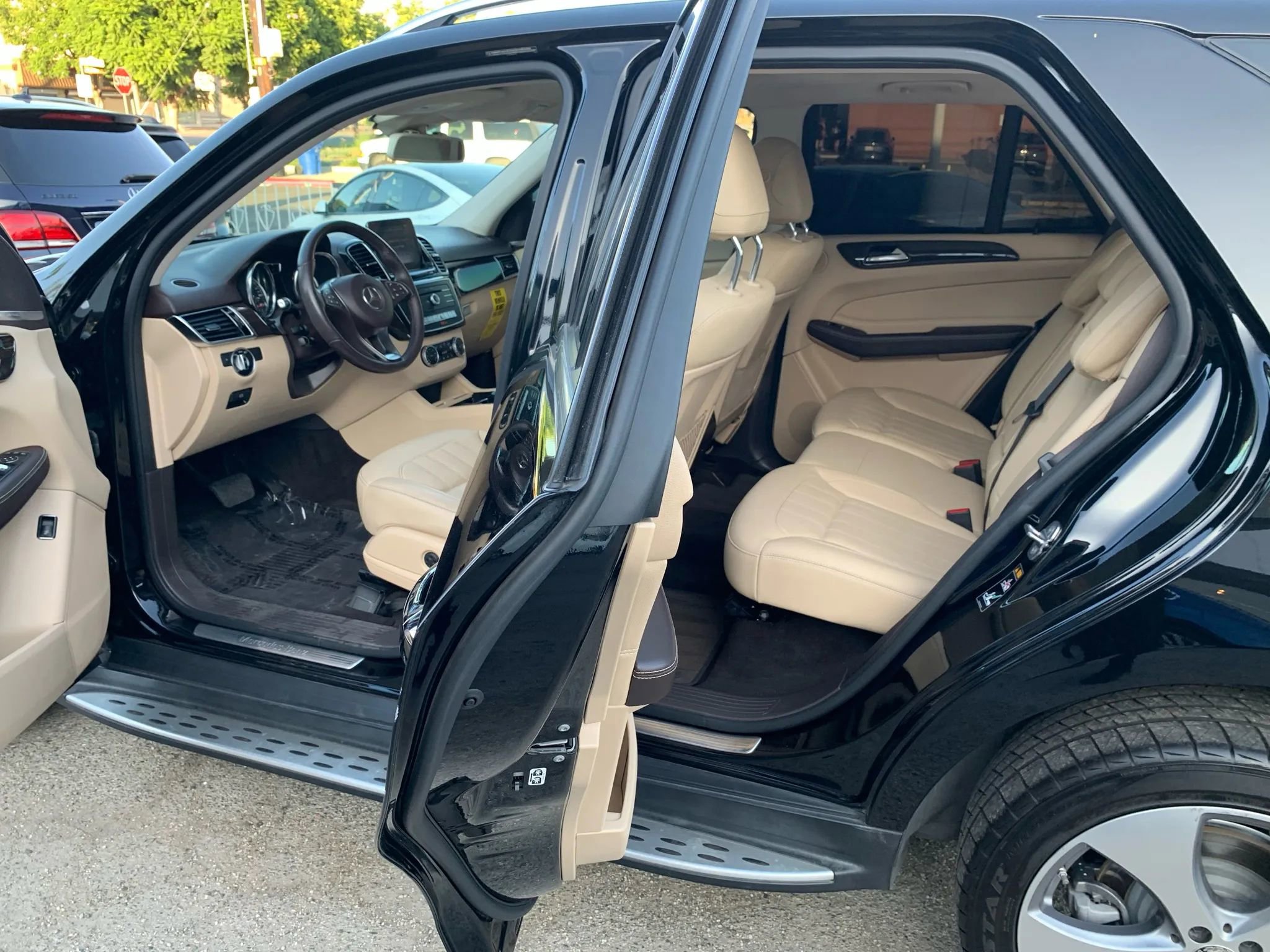 Used 2018 Mercedes-Benz GLE 350 image 22