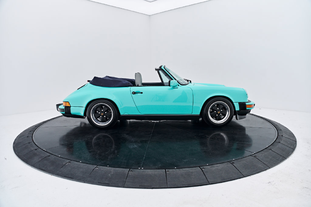 Used 1988 Porsche 911 Carrera RWD image 17