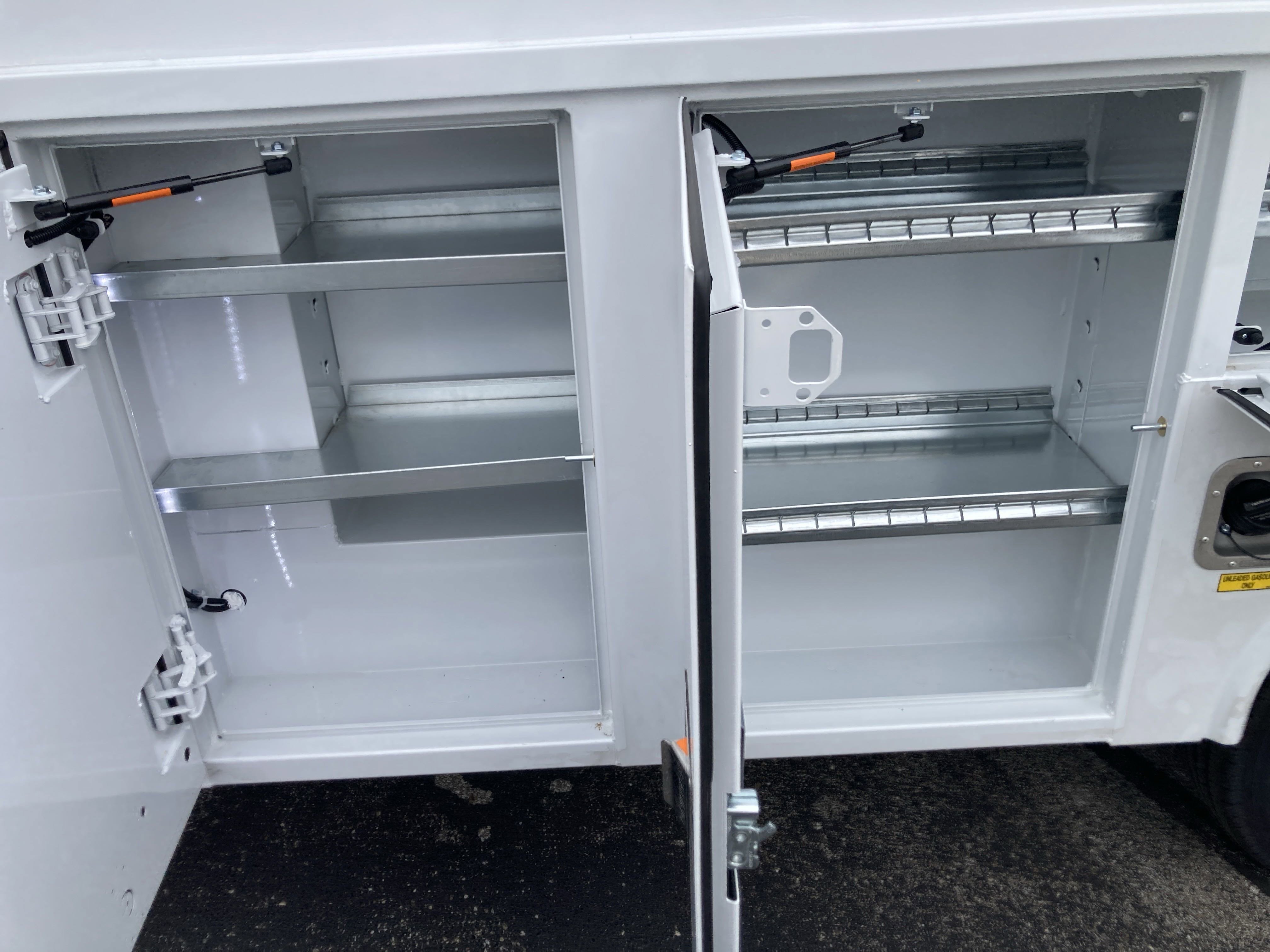 New 2025 GMC Savana 3500 w/ Power Convenience Package image 18