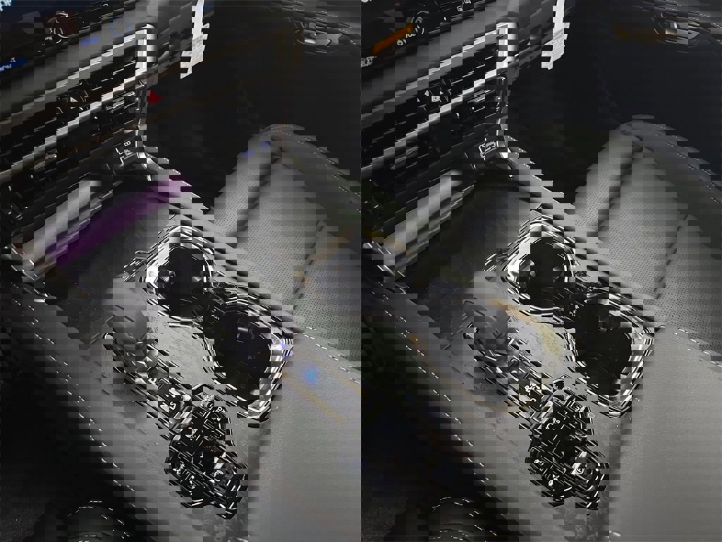 New 2026 Lexus RX 450h AWD image 25