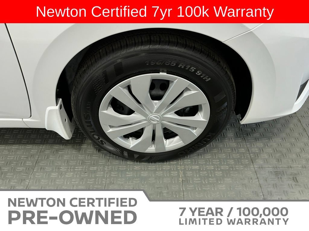 Used 2025 Nissan Versa S w/ Trunk Package FWD image 41