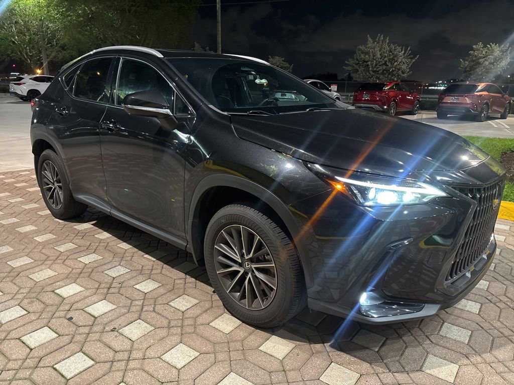 Used 2024 Lexus NX 250 NX 250 Premium image 2