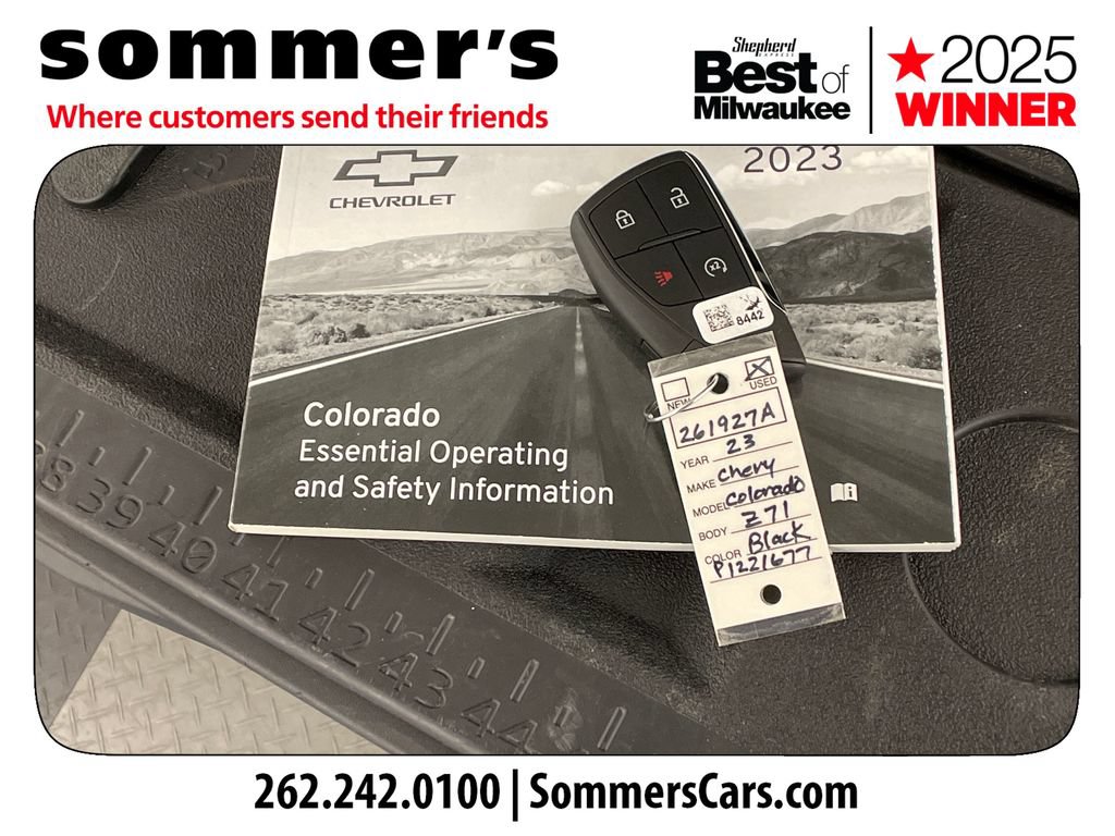 Used 2023 Chevrolet Colorado Z71 w/ Z71 Convenience Package 2 AWD/4WD image 24