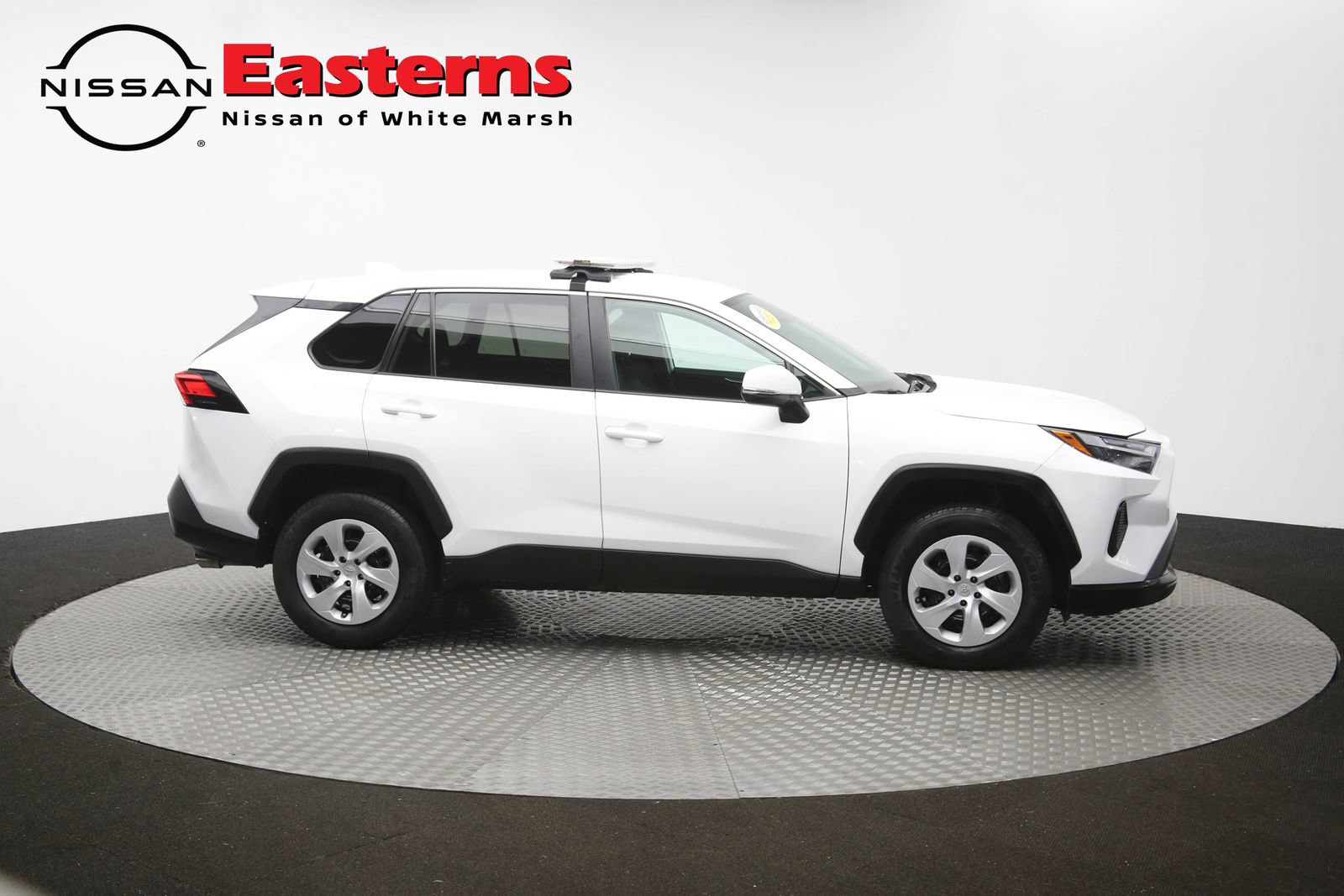 Used 2023 Toyota RAV4 LE AWD/4WD image 45