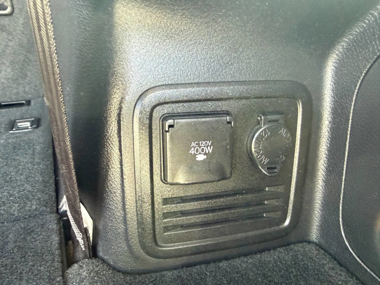 Used 2015 Toyota 4Runner SR5 Premium AWD/4WD image 32