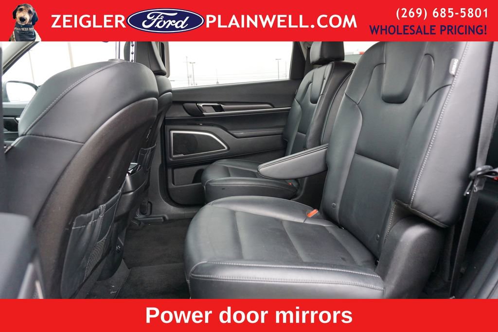 Used 2025 Kia Telluride S image 13