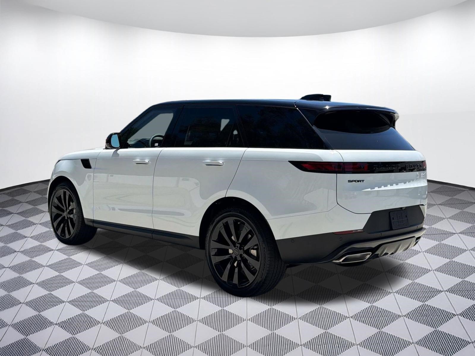 New 2026 Land Rover Range Rover Sport SE AWD/4WD image 3