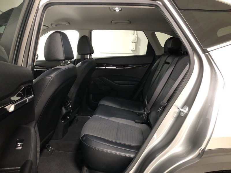 Used 2023 Kia Seltos S image 15