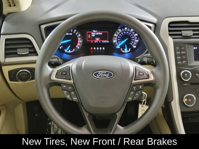 Used 2014 Ford Fusion SE image 27