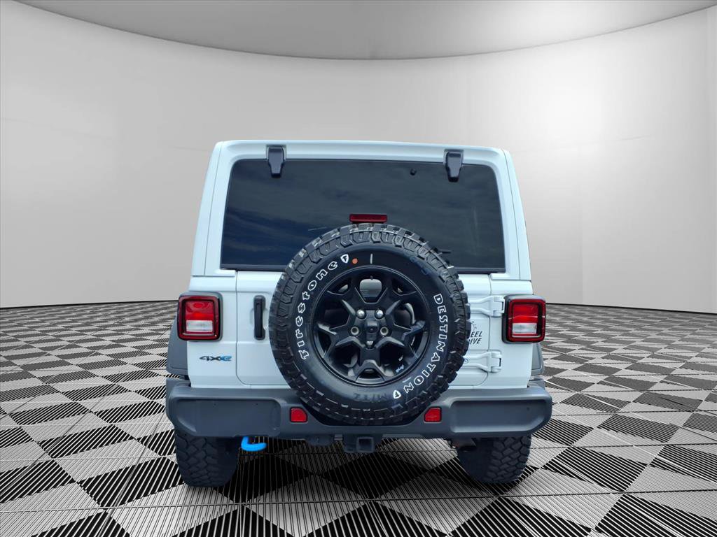 Certified 2023 Jeep Wrangler Unlimited w/ Sun & Screen Package AWD/4WD image 27