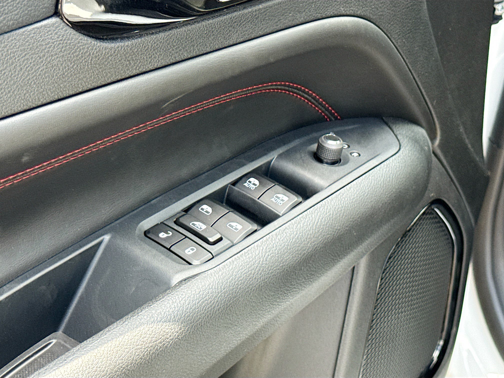 New 2026 Jeep Compass Trailhawk AWD/4WD image 8