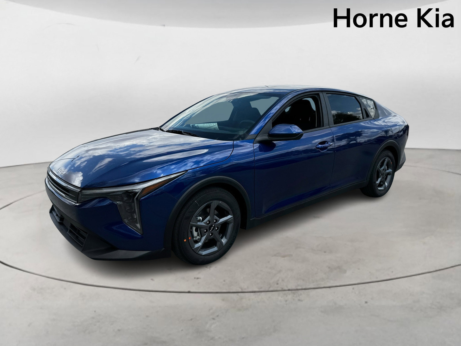 New 2025 Kia K4 LXS image 7