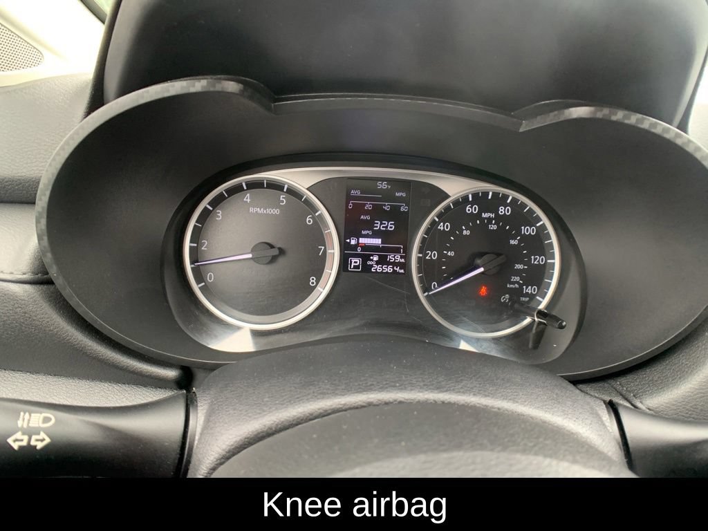 Used 2025 Nissan Versa S FWD image 18