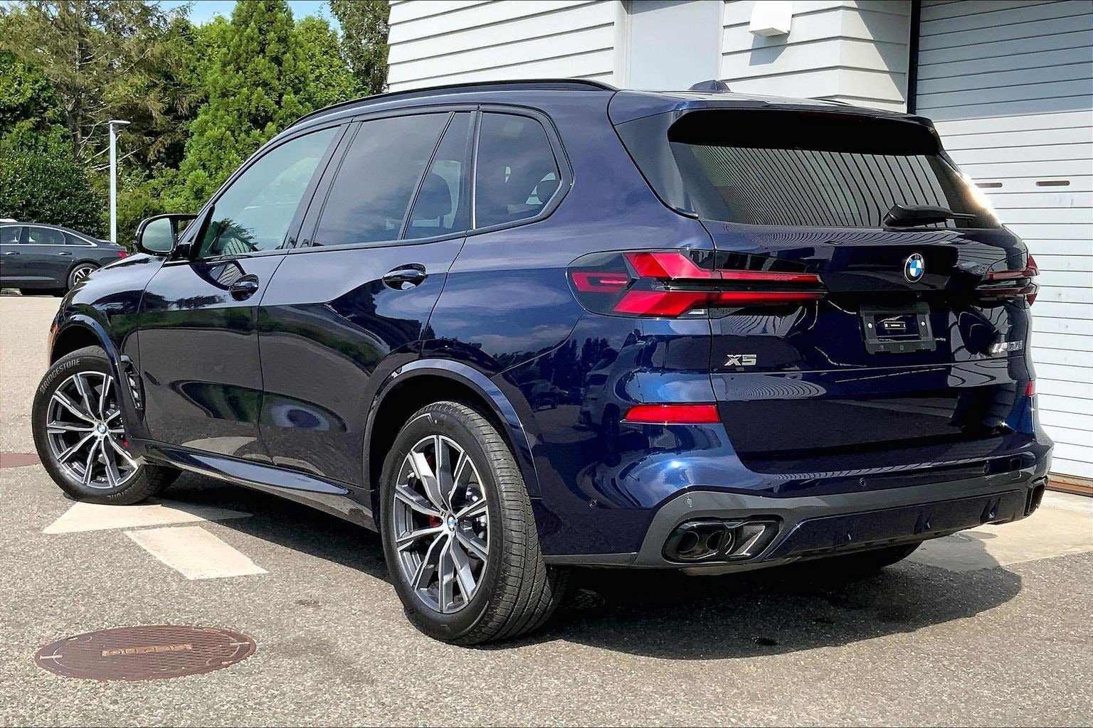 Used 2026 BMW X5 M60i w/ Executive Package AWD/4WD image 3