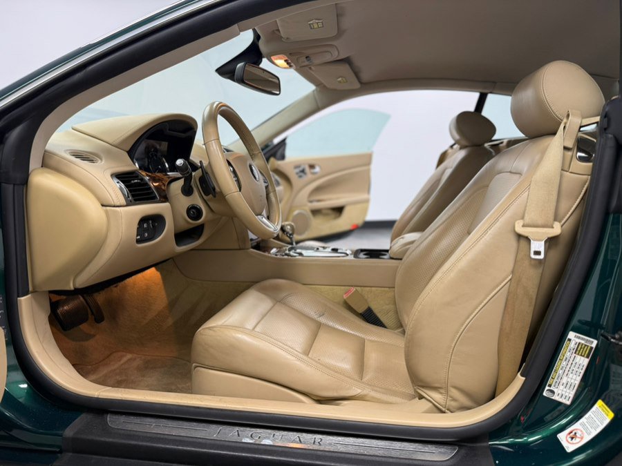 Used 2008 Jaguar XK Coupe image 39
