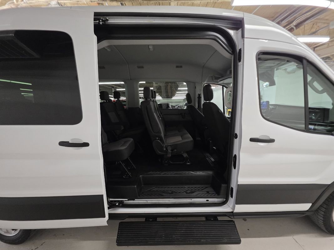 Used 2020 Ford Transit 350 XLT image 29