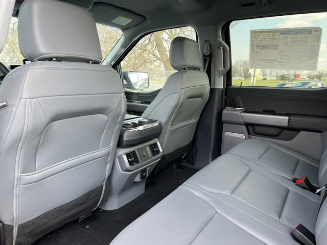 New 2025 Ford F150 Lightning Flash AWD/4WD image 38