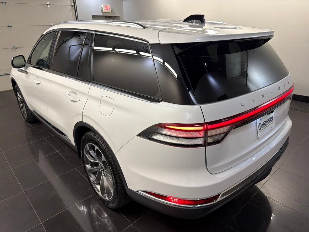 New 2026 Lincoln Aviator Reserve AWD/4WD image 4