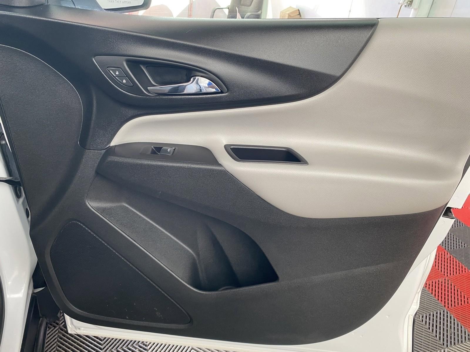 Used 2021 Chevrolet Equinox LT image 7