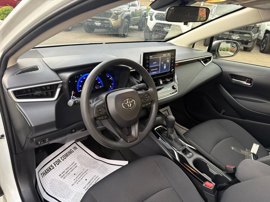 Used 2021 Toyota Corolla LE w/ Carpet Mat Package (TMS) FWD image 24