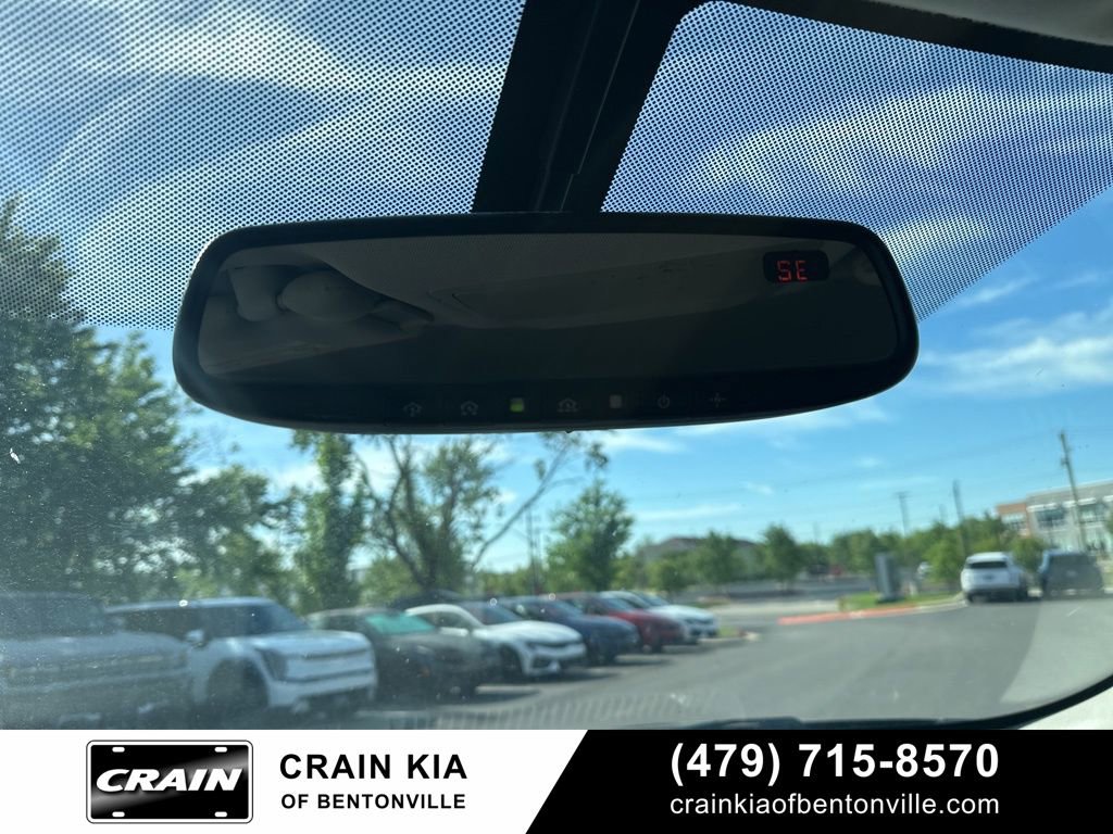 Used 2017 Nissan Pathfinder SL AWD/4WD image 33