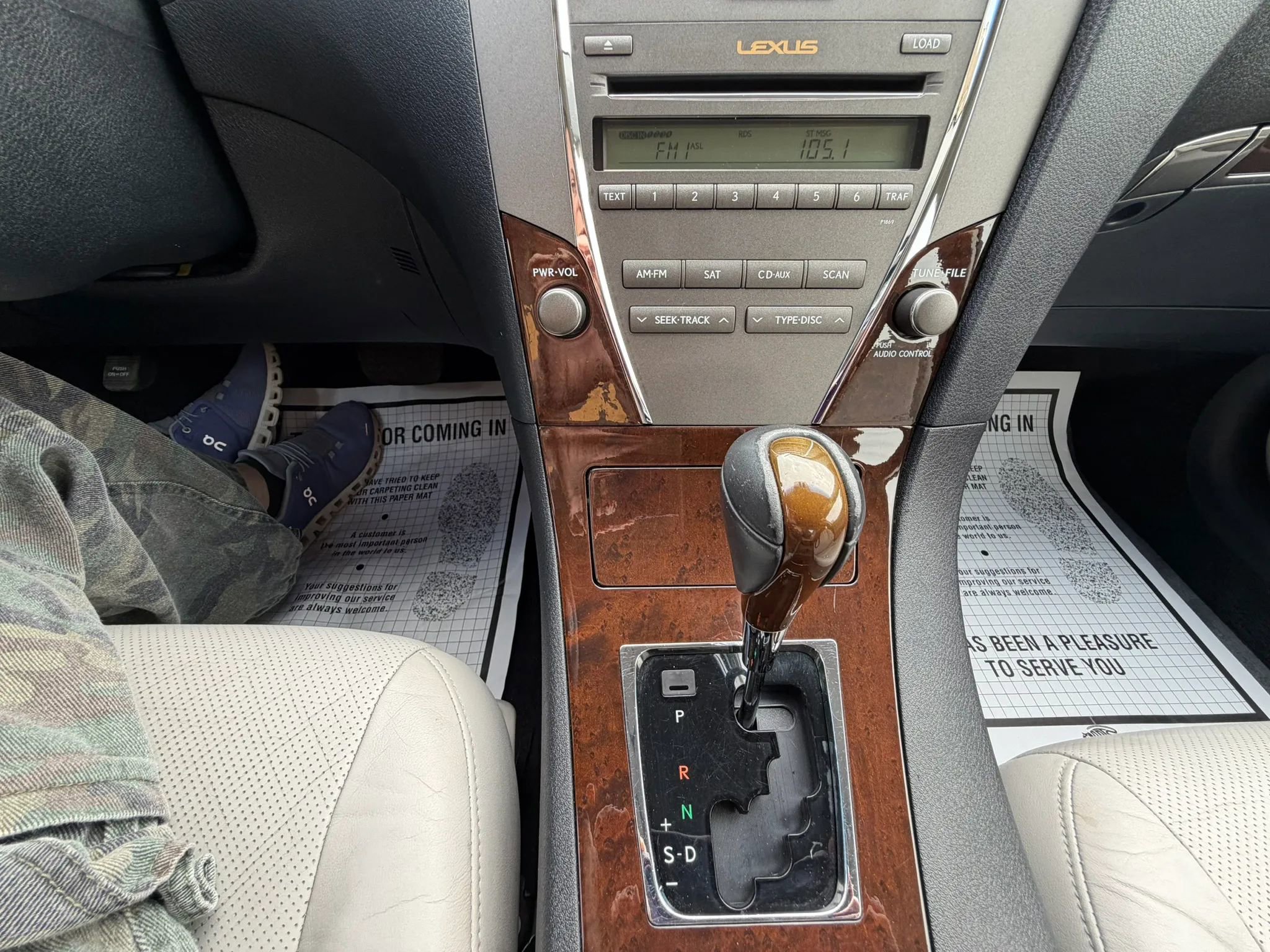Used 2010 Lexus ES 350 FWD image 31