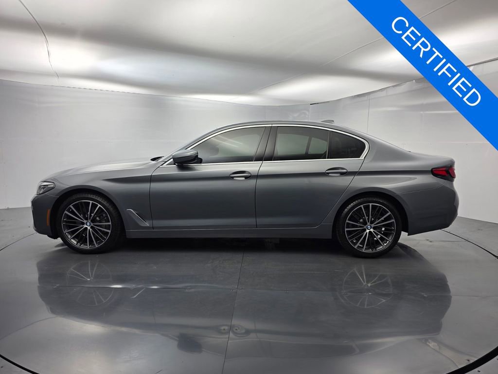 Certified 2023 BMW 530i w/ Premium Package image 3