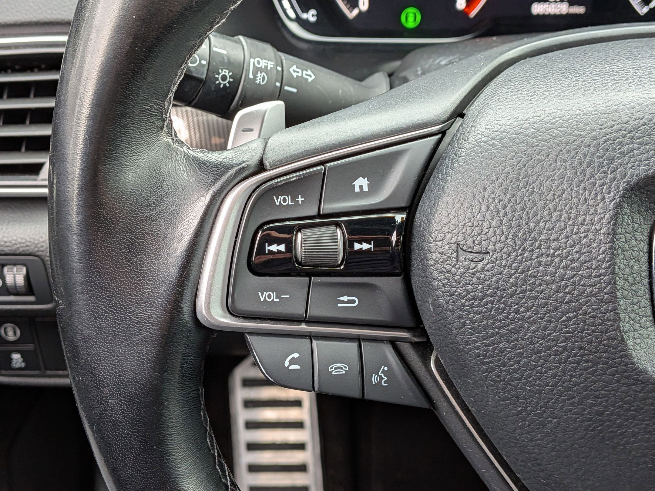 Used 2020 Honda Accord Sport image 14