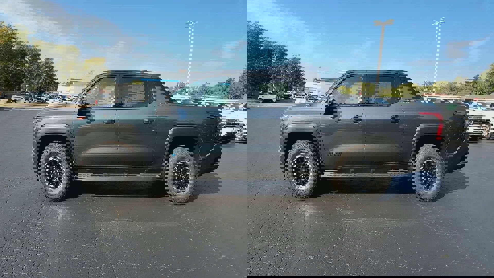 New 2026 Chevrolet Silverado EV Trail Boss image 40