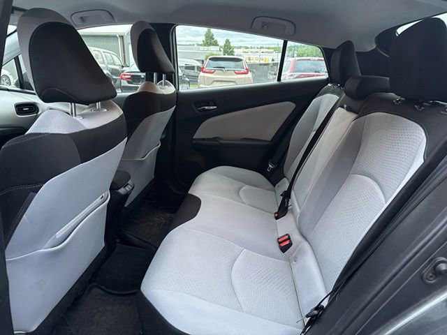 Used 2019 Toyota Prius LE FWD image 16