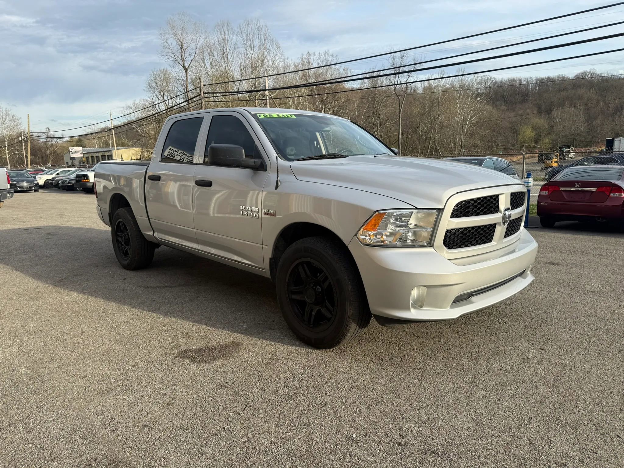 Used 2014 RAM 1500 Express AWD/4WD image 3