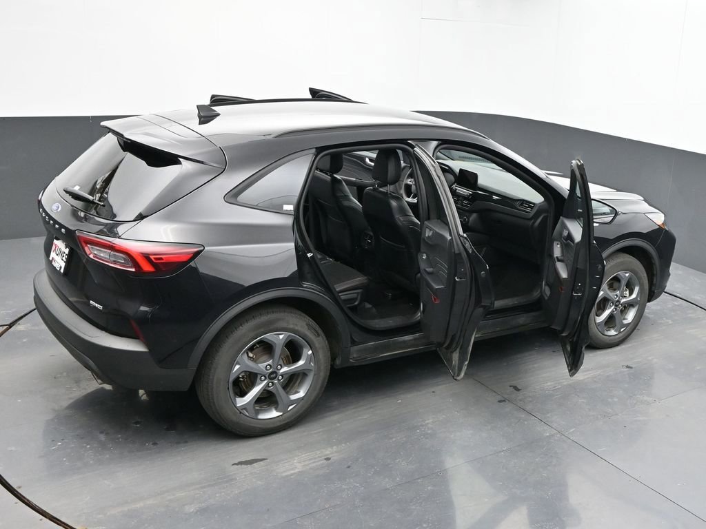 Used 2025 Ford Escape ST-Line image 48
