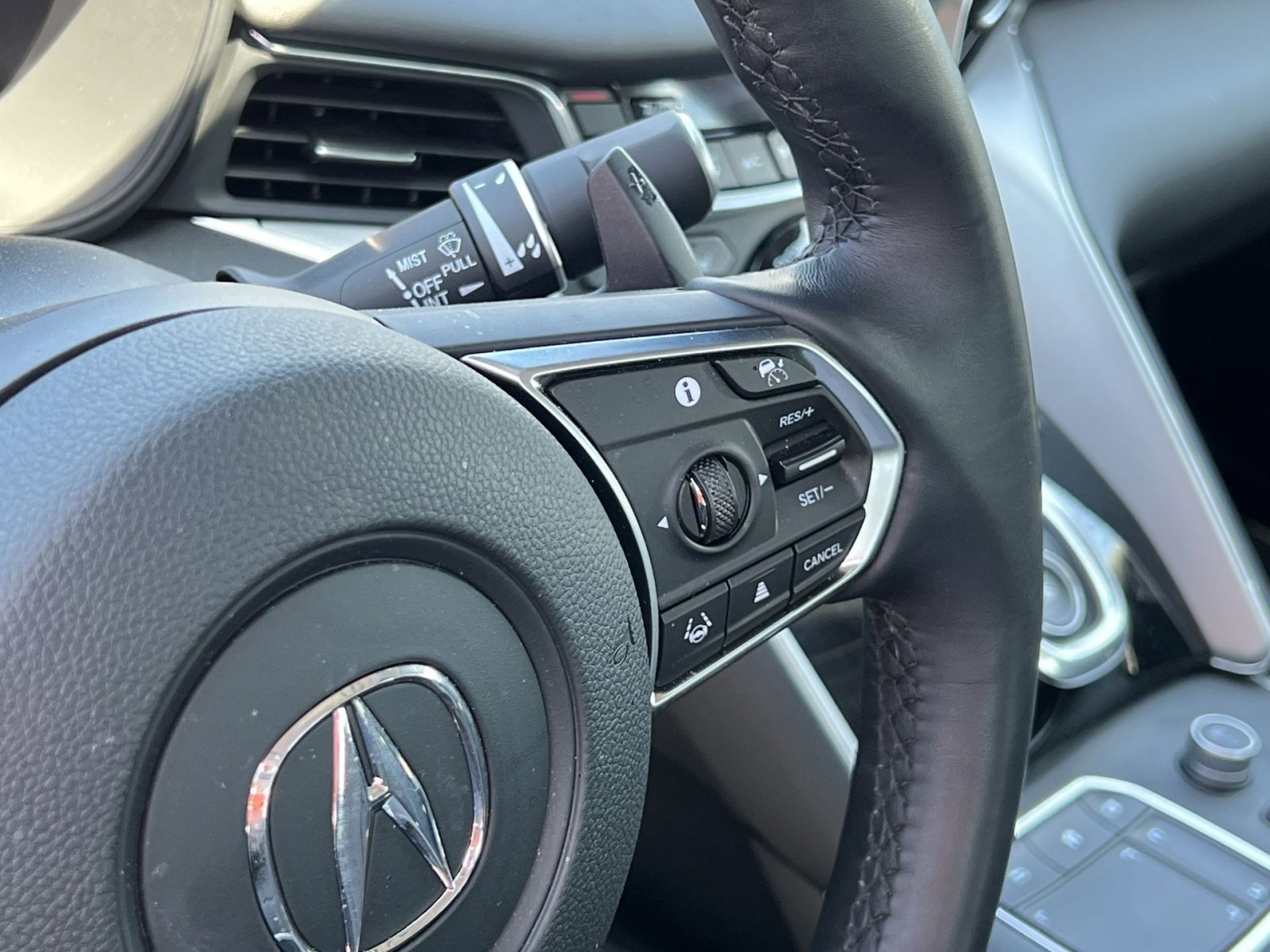 Certified 2025 Acura TLX w/ Technology Package FWD image 33