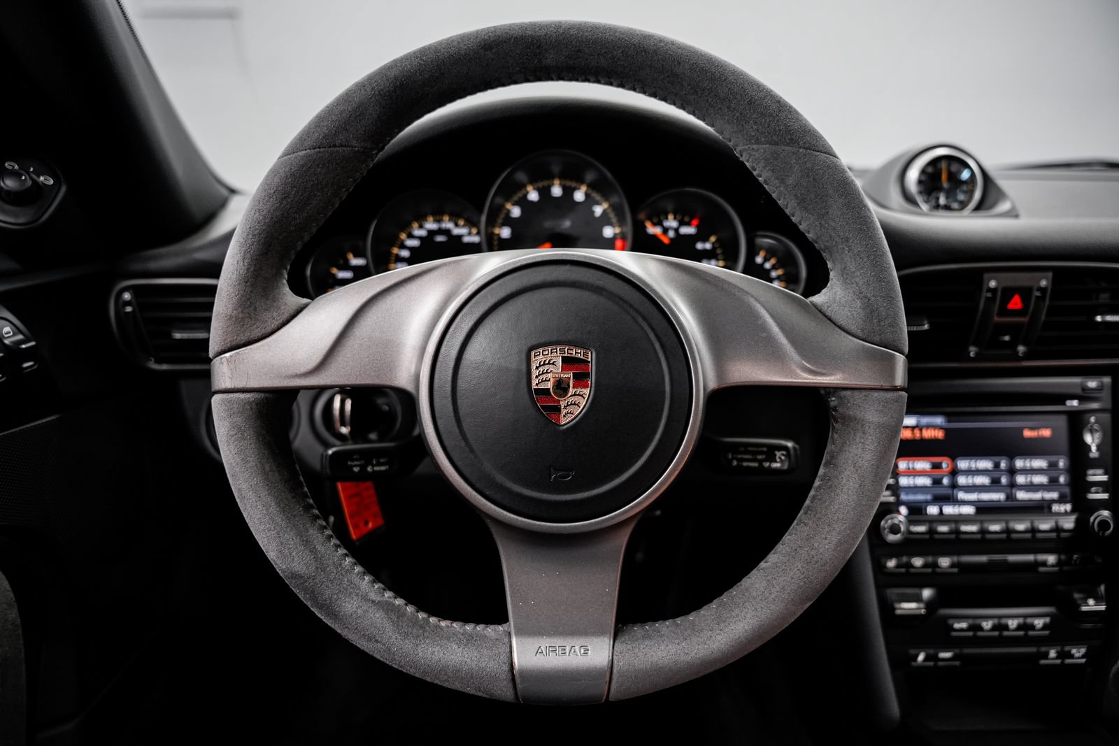 Used 2010 Porsche 911 GT3 RWD image 10
