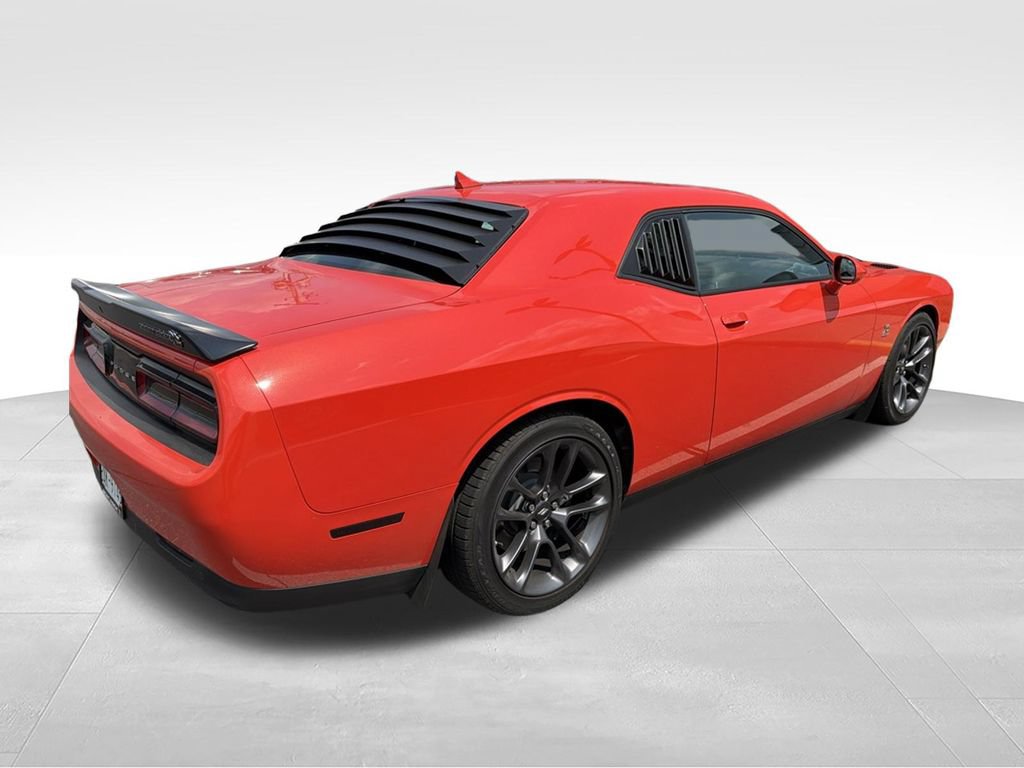 Used 2023 Dodge Challenger R/T Scat Pack RWD image 33