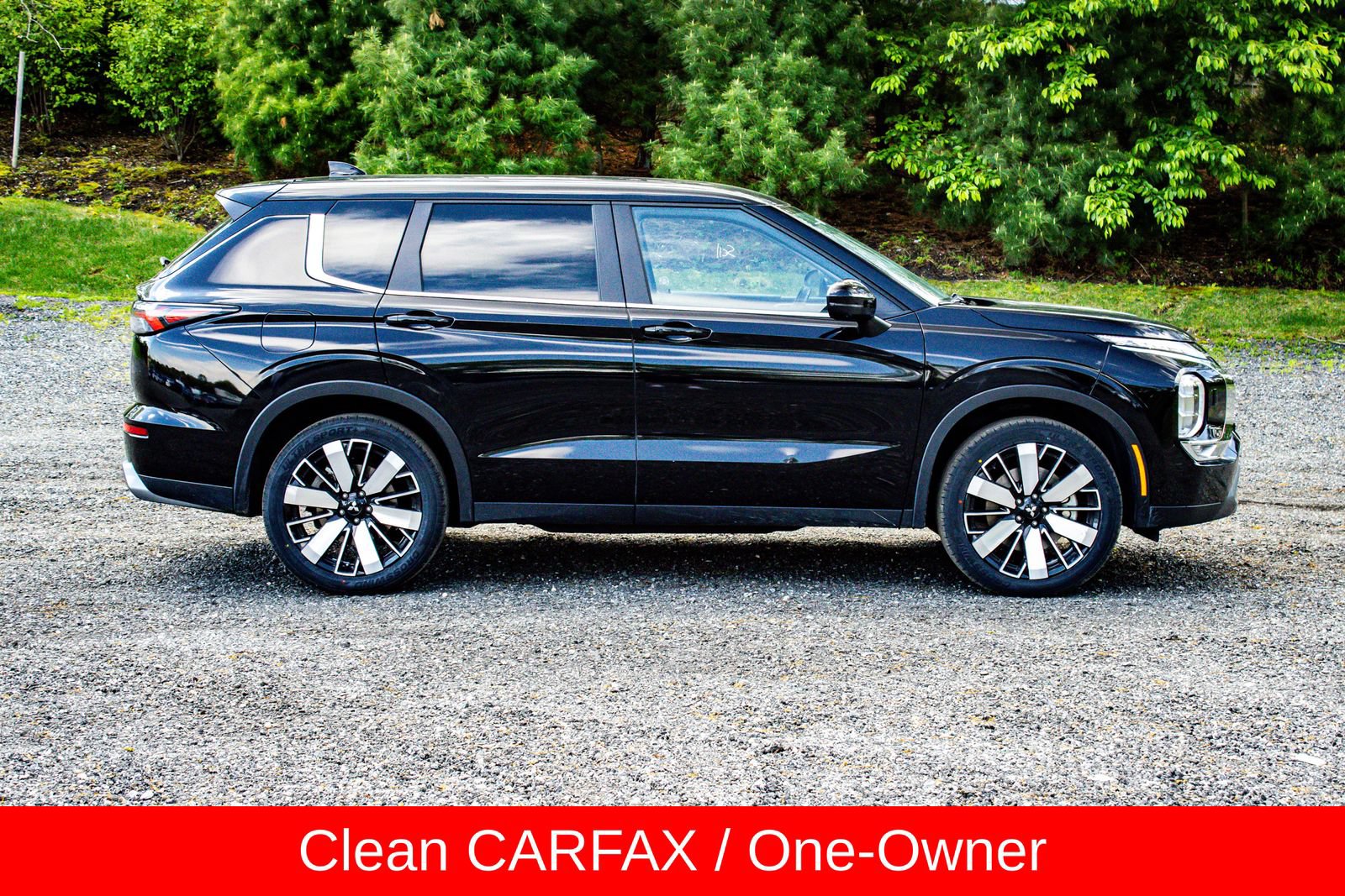 Used 2025 Mitsubishi Outlander SE AWD/4WD image 9